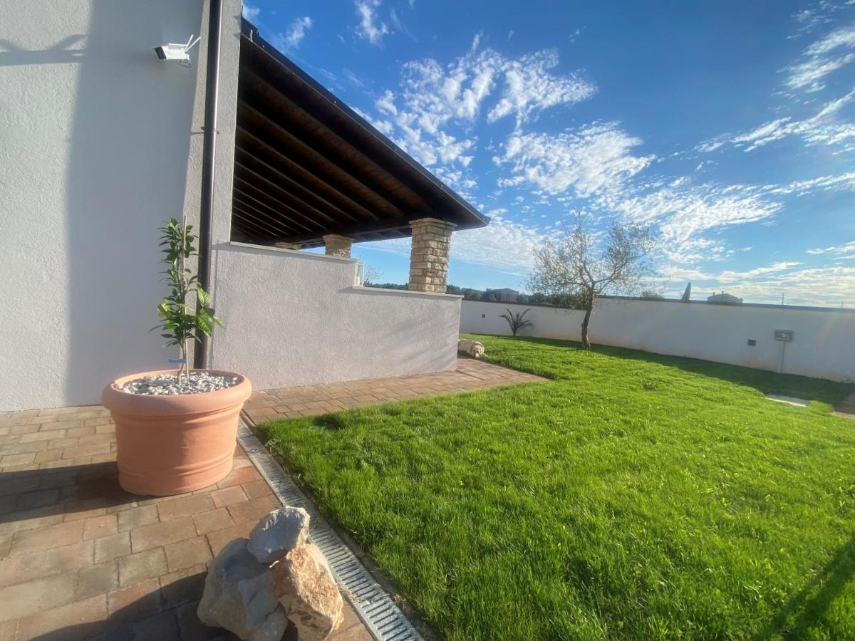 Villa Victoria Istra - Heated Pool Nova Vas  ภายนอก รูปภาพ